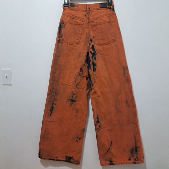 BDG The A Wide Leg Ombre Acid Wash Grunge Streetwear Baggy Jeans Size 26 Orange - Picture 16 of 16